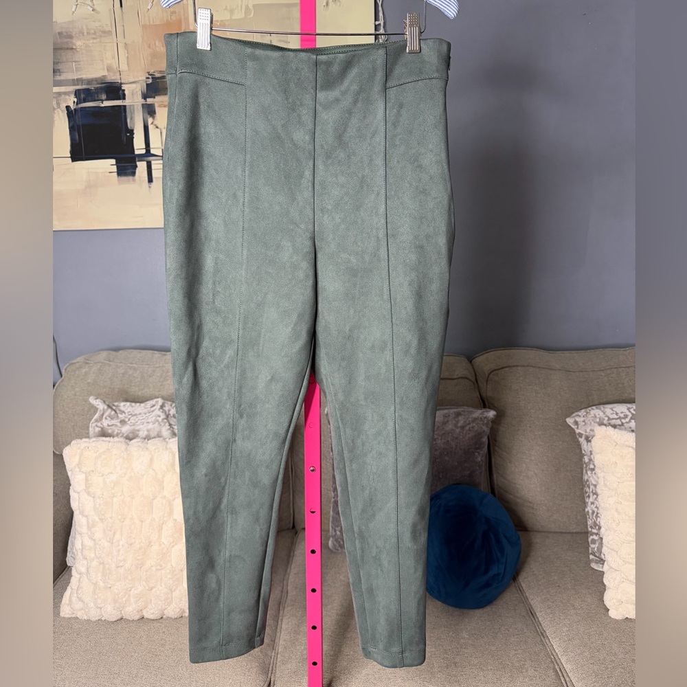 Ann Taylor Petite Olive Green Faux Suede Pull-On Pants 12P